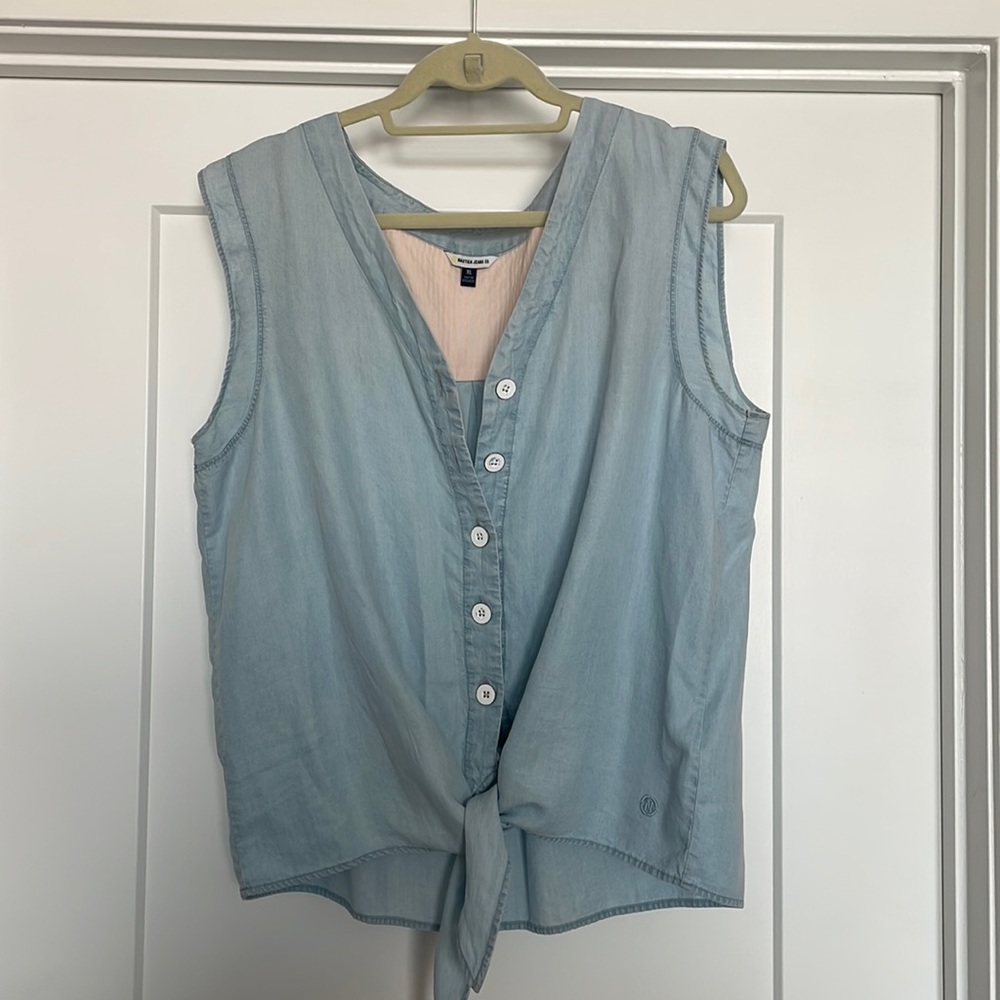 Nautica denim button down, tie front shirt